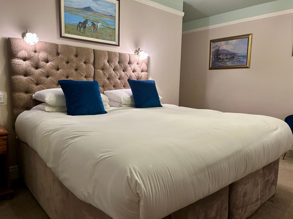 Buttermilk Lodge Guest Accommodation Кліфден Екстер'єр фото